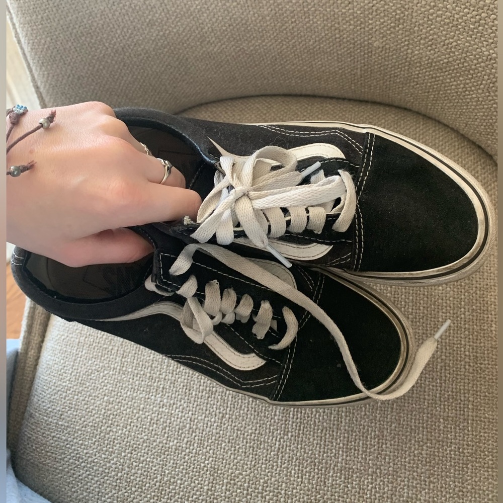 Low top vans